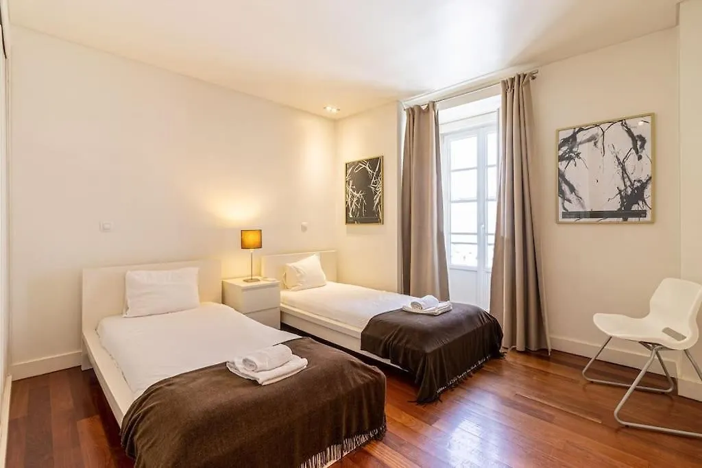 Chiado Deluxe Terrace 3 Bedroom Apartment Lisboa